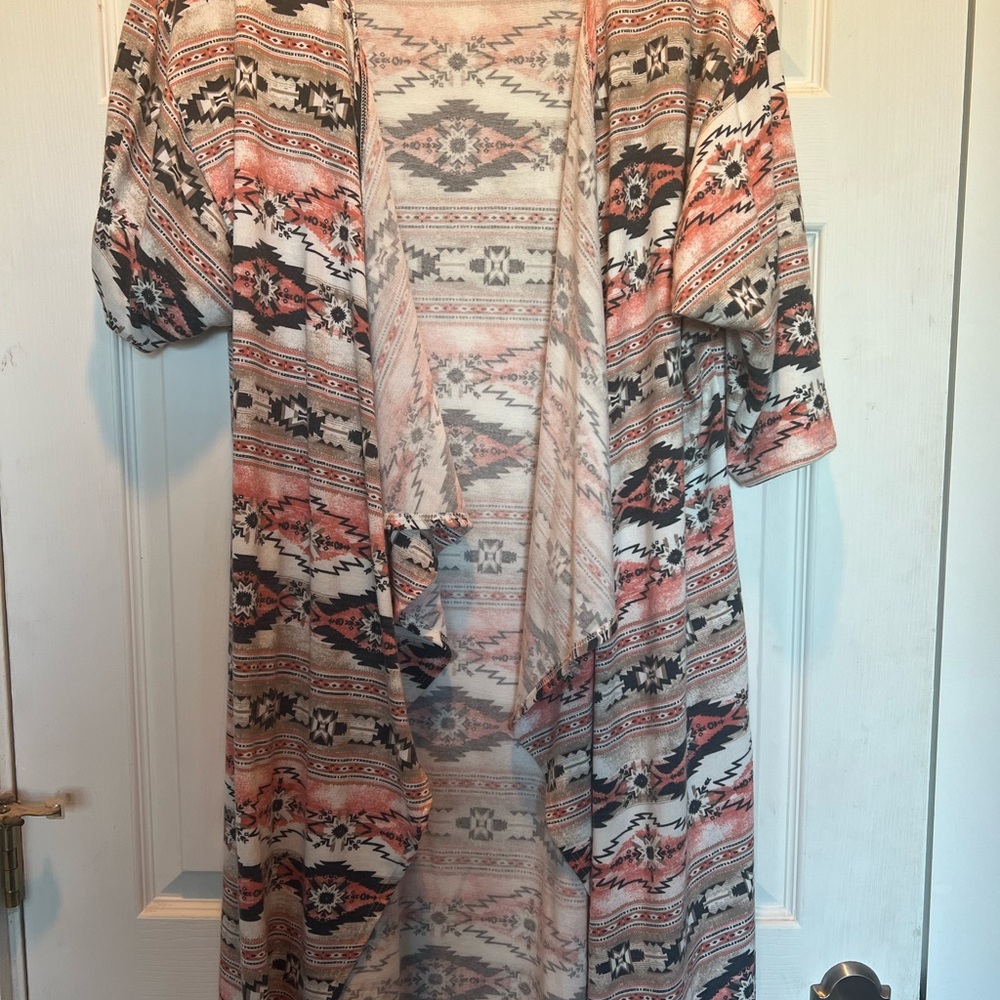 LuLaRoe Shirley kimono long layered cardigan duster. MEDIUM. Coral brown Aztec.